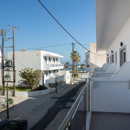 Sea Breeze 2 Apartments 마스티차리 외부 사진