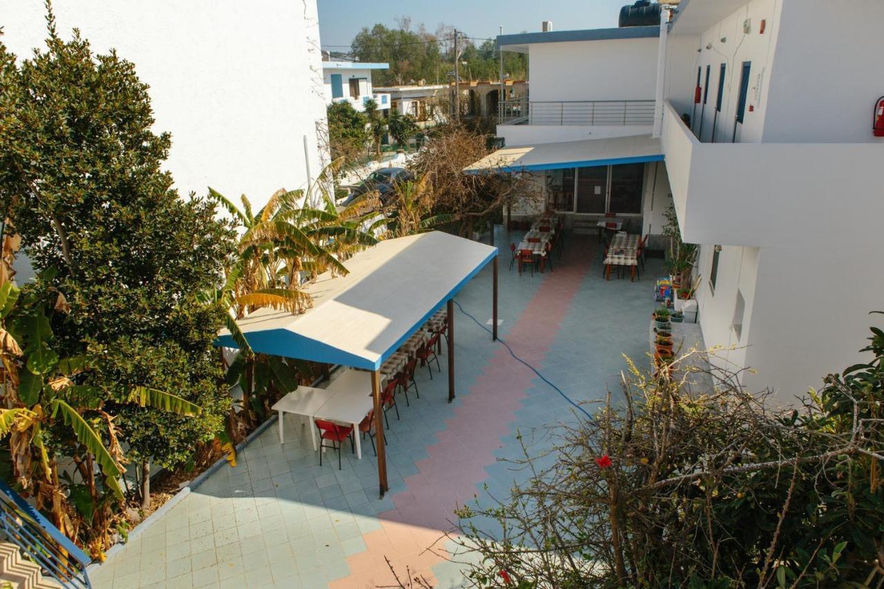Sea Breeze 2 Apartments 마스티차리 외부 사진