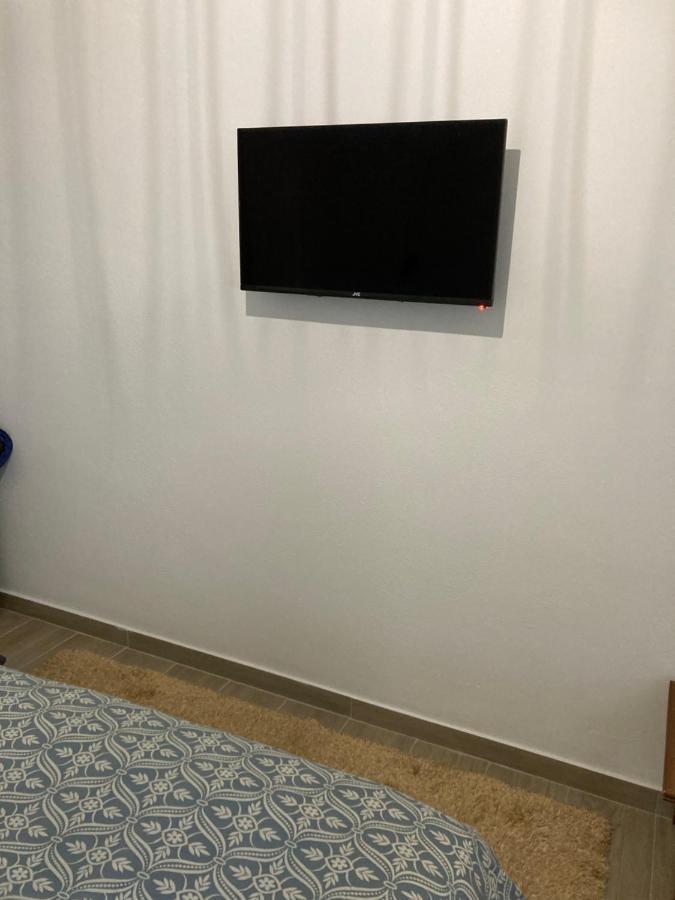 Sea Breeze 2 Apartments 마스티차리 외부 사진