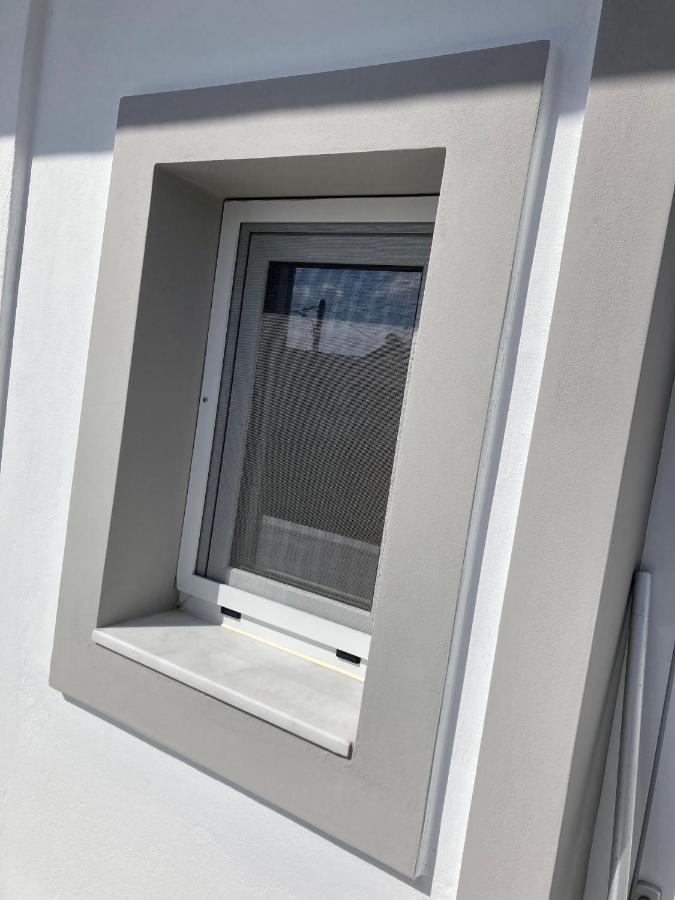 Sea Breeze 2 Apartments 마스티차리 외부 사진