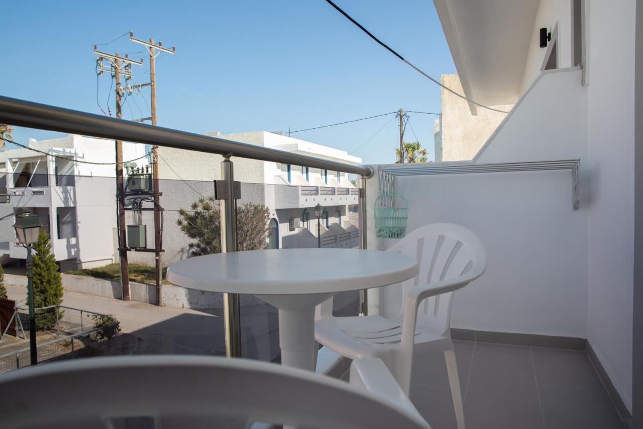 Sea Breeze 2 Apartments 마스티차리 외부 사진