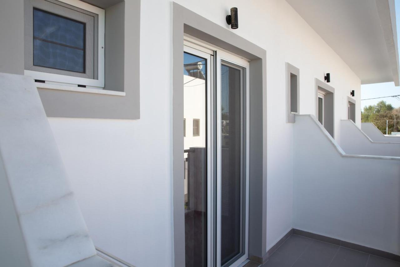 Sea Breeze 2 Apartments 마스티차리 외부 사진