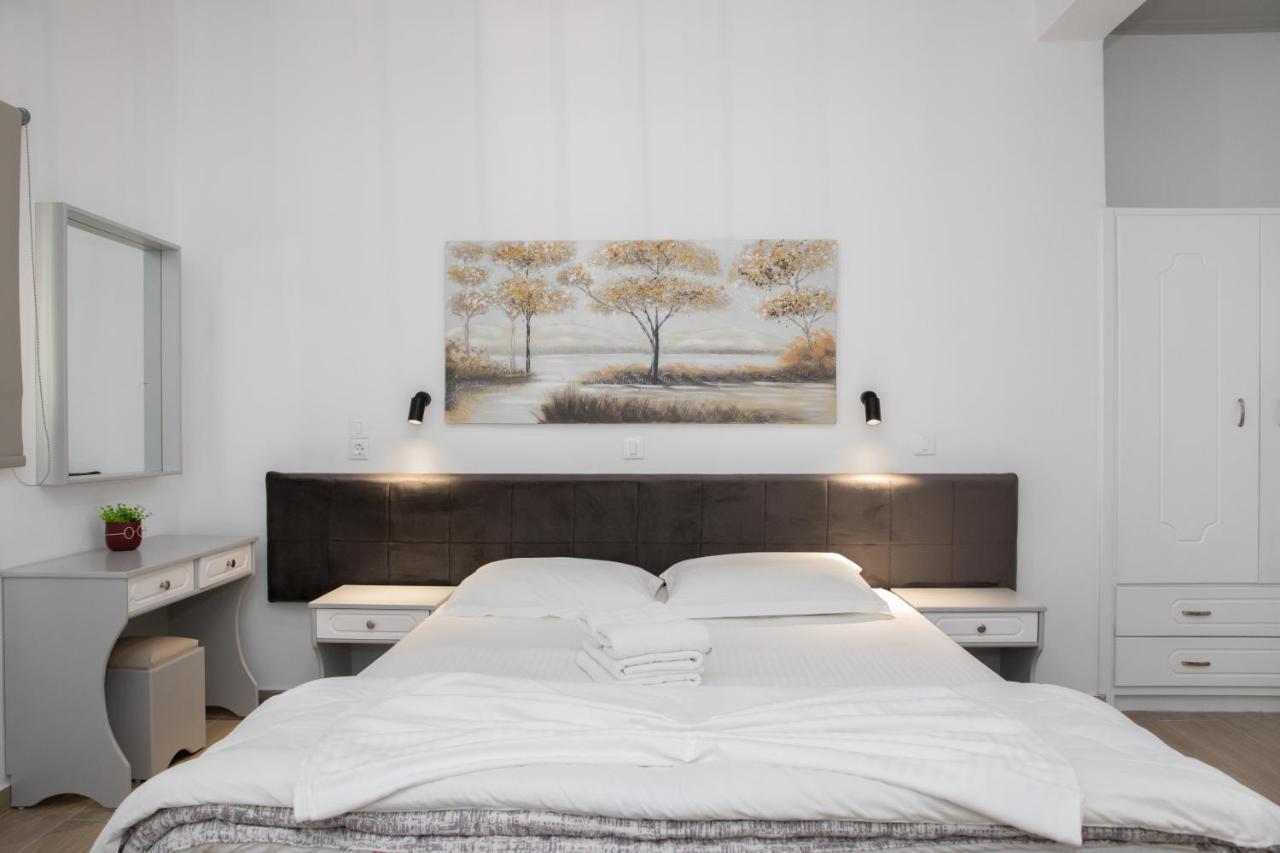 Sea Breeze 2 Apartments 마스티차리 외부 사진