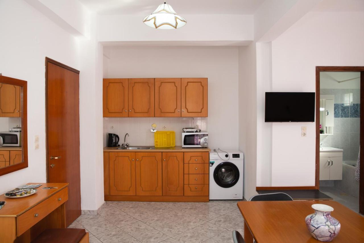 Sea Breeze 2 Apartments 마스티차리 외부 사진