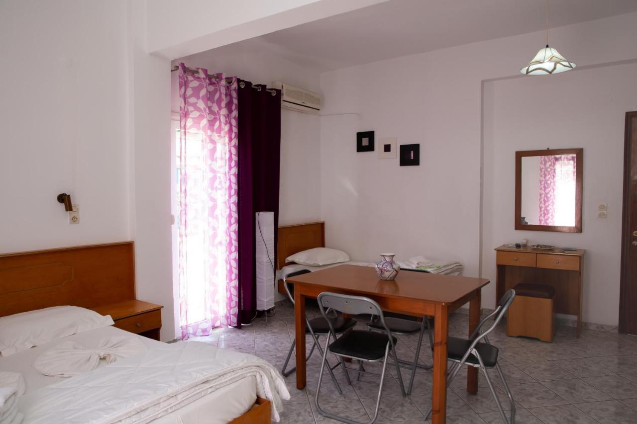 Sea Breeze 2 Apartments 마스티차리 외부 사진