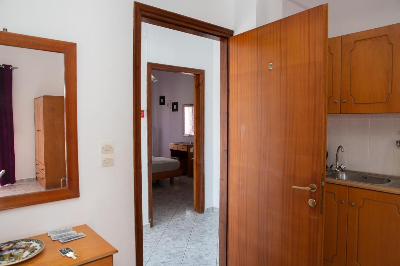 Sea Breeze 2 Apartments 마스티차리 외부 사진