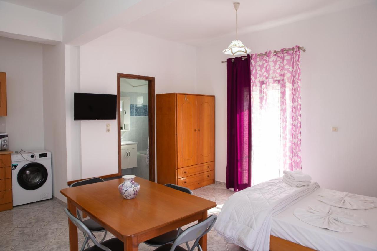 Sea Breeze 2 Apartments 마스티차리 외부 사진