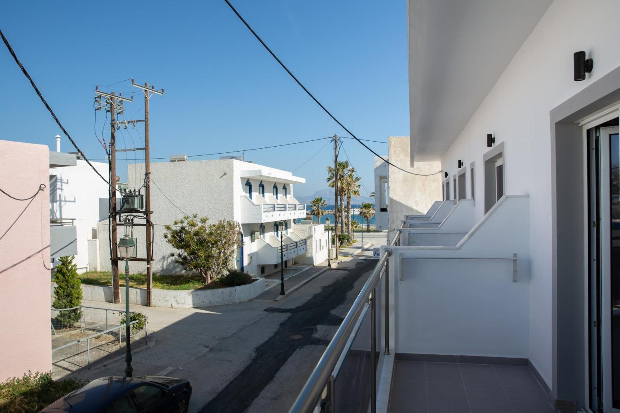 Sea Breeze 2 Apartments 마스티차리 외부 사진